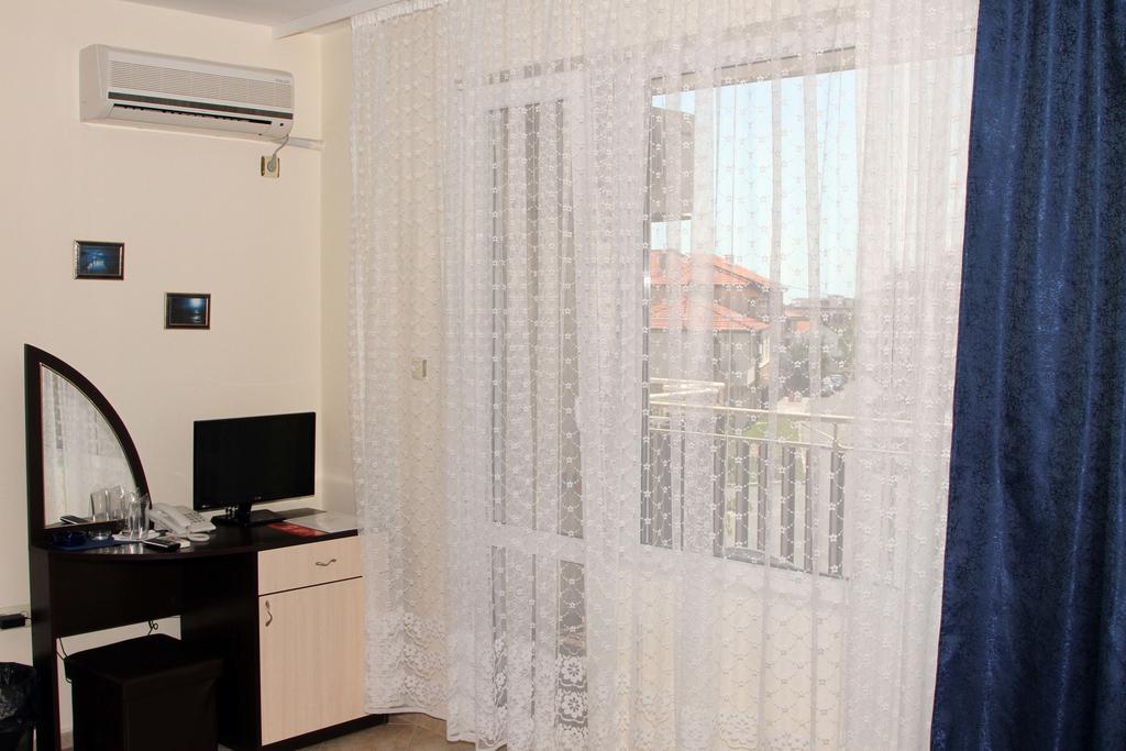 Vlasta Family Hotel Ravda Extérieur photo
